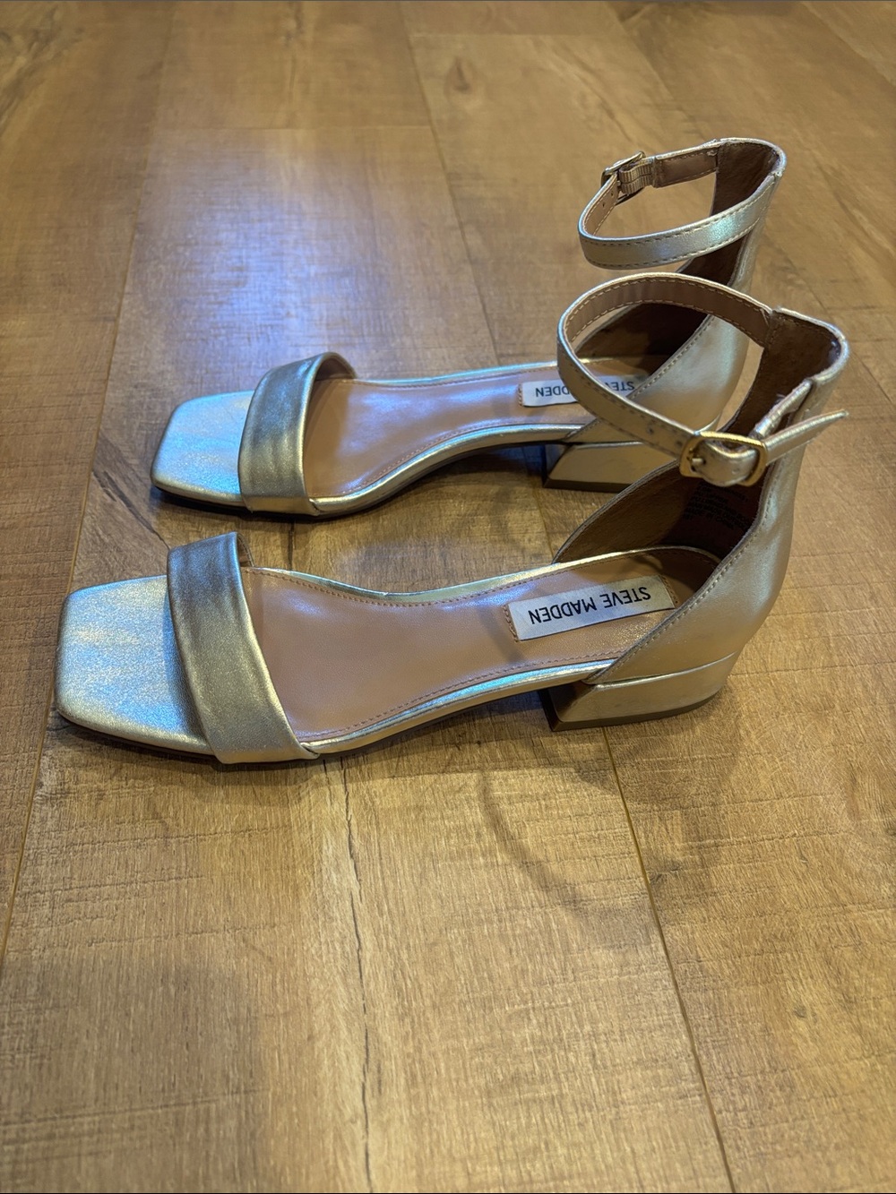 Steve Madden Nava gold ankle strap low sandals heels